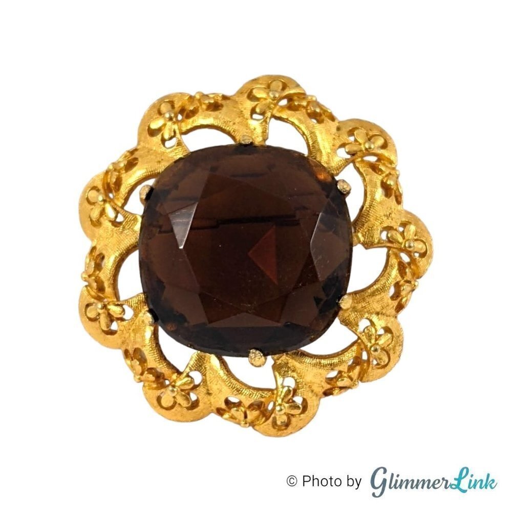 Vintage Florenza Large Topaz Glass Round Floral Filigree Gold Tone Brooch Pin